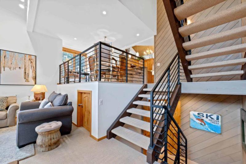 Ridgepoint Townhome 198 By East West Hospitality ビーバークリーク エクステリア 写真